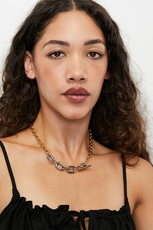 Trendy two tone link and t bar necklace - gold