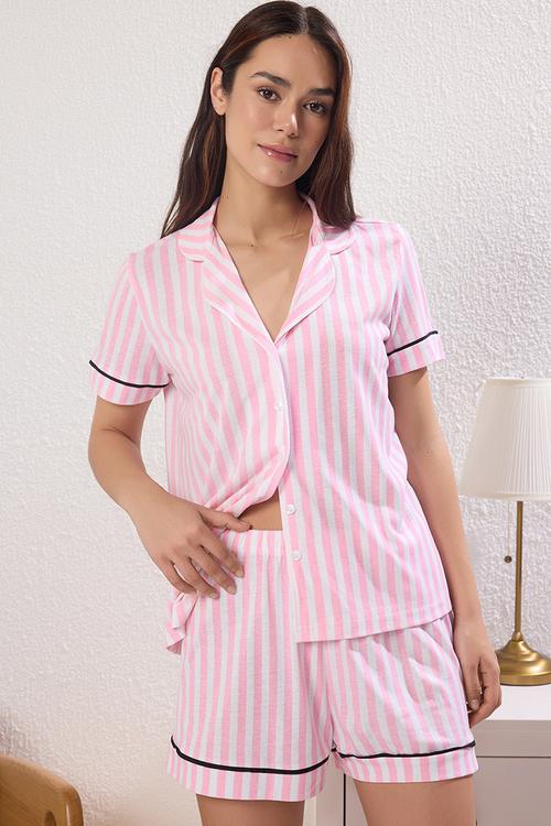 Striped Knitted Pajama Set with Shorts - Pink 