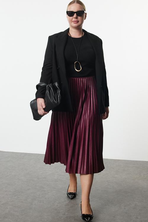Elastic waist pleated woven plus size skirt - burgundy