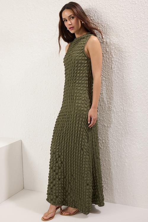 Plain Textured Crew Neck Maxi Dress - Khaki