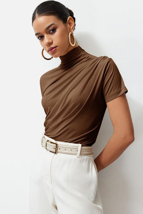 Drape detail high collar flexible knitted top - brown