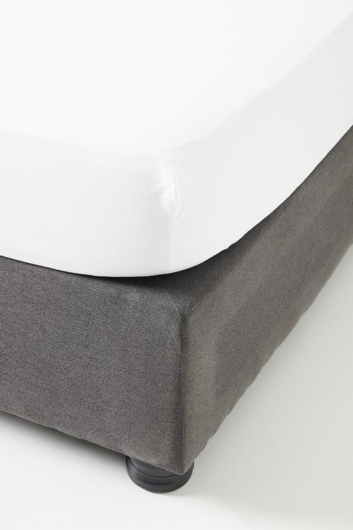 Recycled microfibre fitted sheet - white