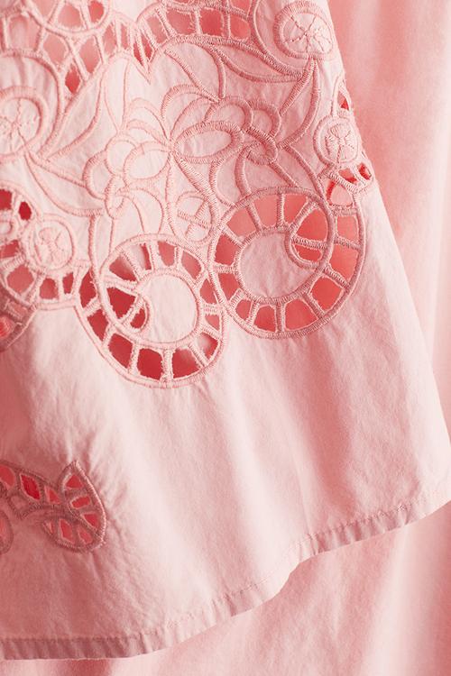 Broderie anglaise blouse - light pink