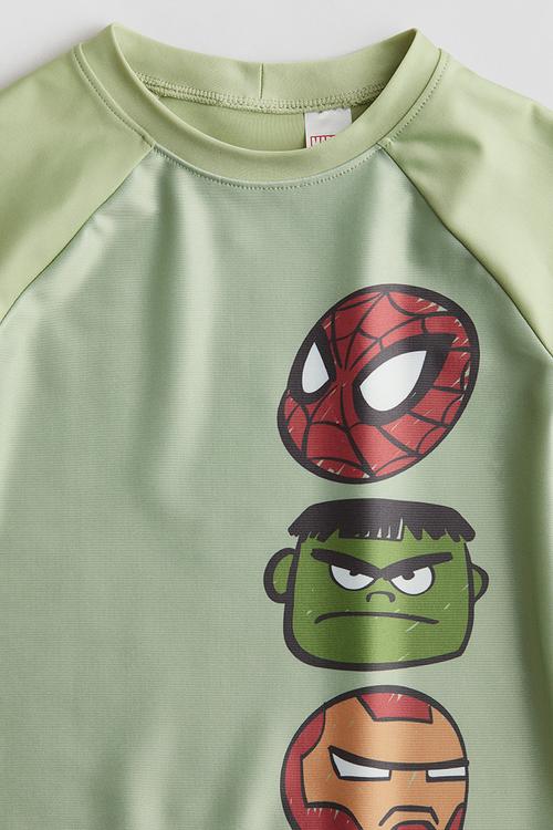Upf 50 printed swim top - light green/spidey