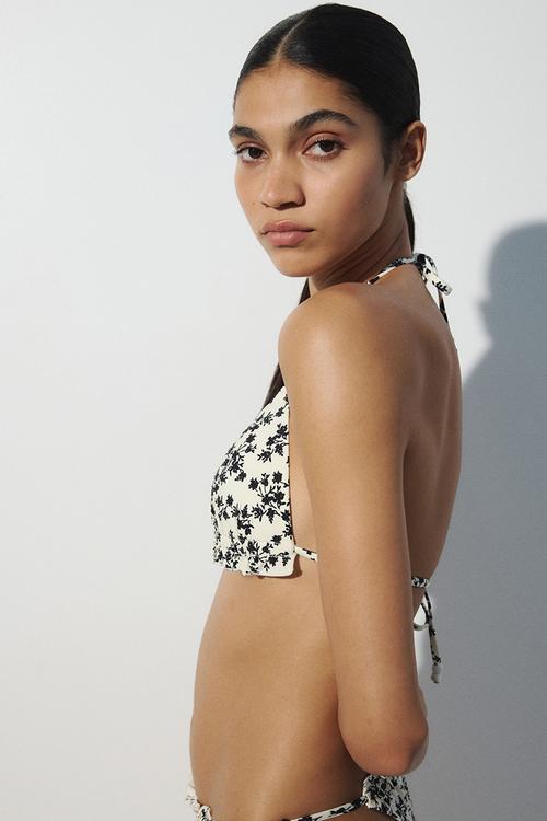 Push-up triangle bikini top - white/black floral