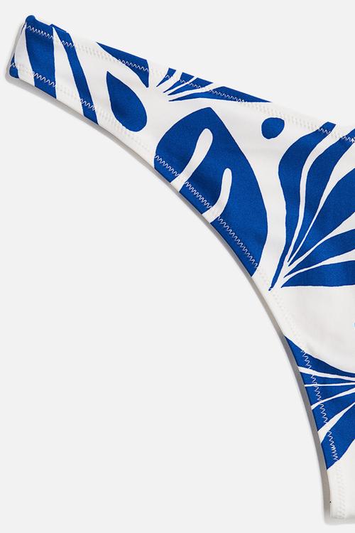 Thong bikini bottoms - white/blue patterned