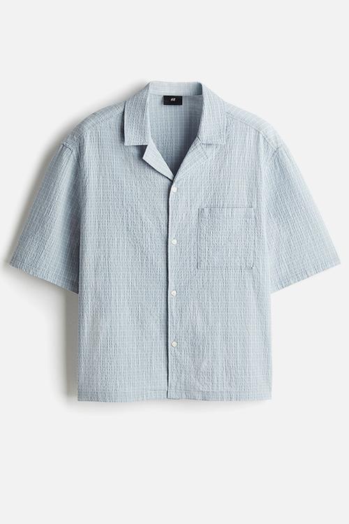 Loose fit seersucker resort shirt - light blue striped