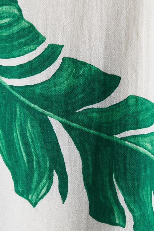 Fitted mini dress - white & green patterned