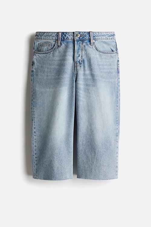 Low knee-length denim shorts - light denim blue