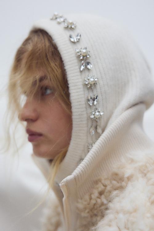 Embellished balaclava - light beige