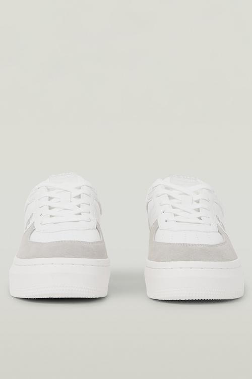 Eve - White