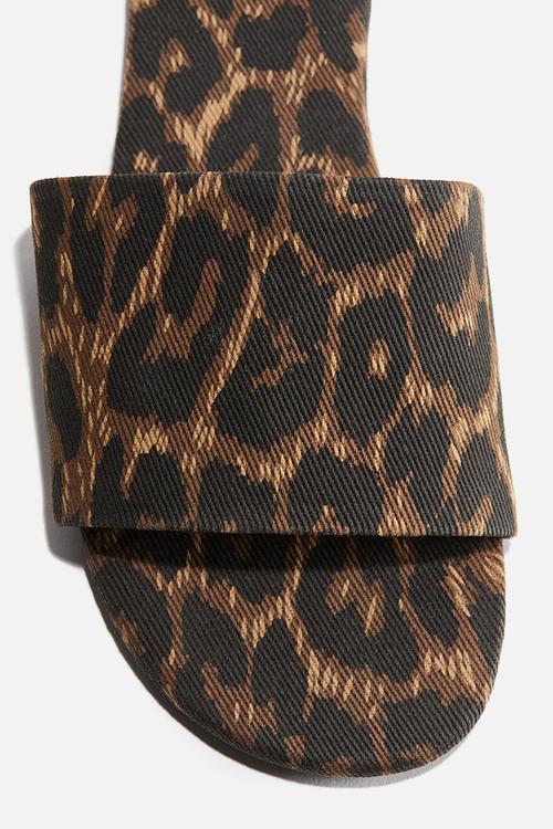 Sandals - brown leopard print