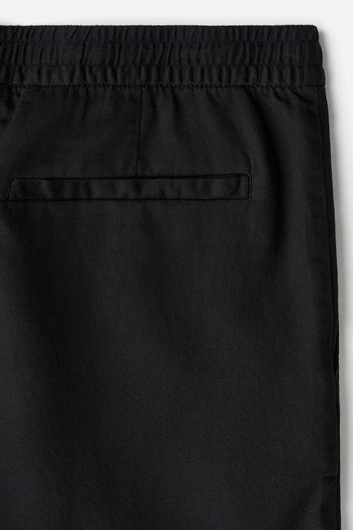 Relaxed fit linen-blend shorts - black