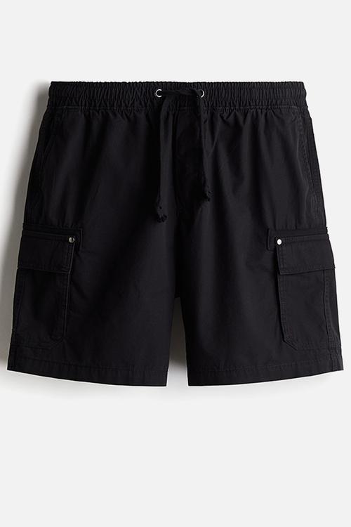 Relaxed fit cargo shorts - black