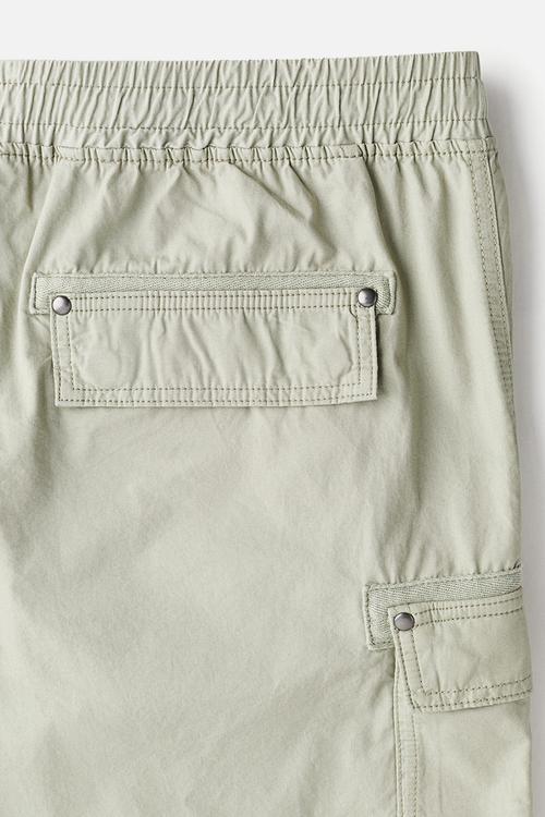 Relaxed fit cargo shorts - pistachio green
