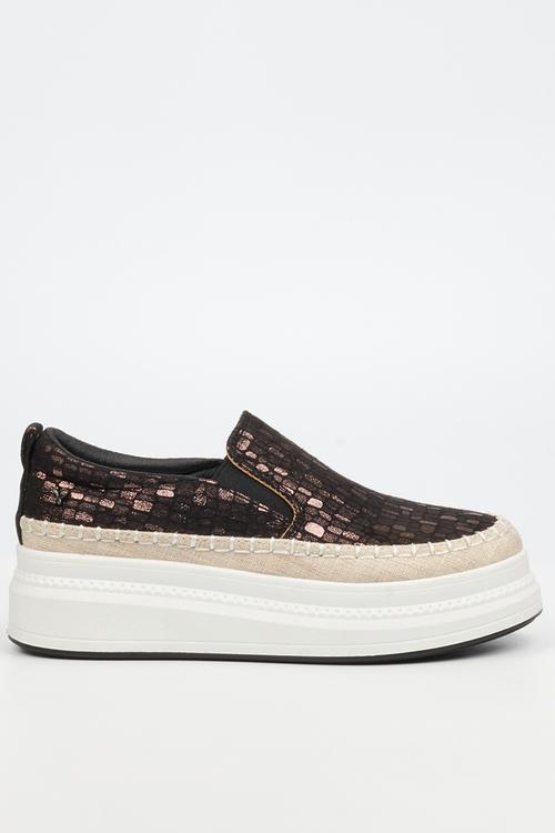 Senhora 24 Slip-On - Black