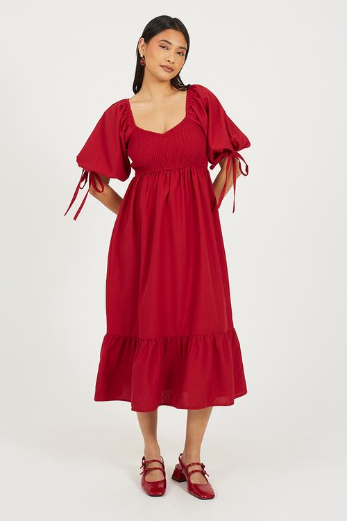 Ladies Smocked Tiered Midi Dress With Puff Sleeve - Red