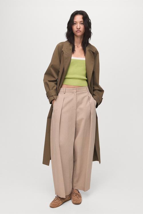 Top moji - light/ pastel green