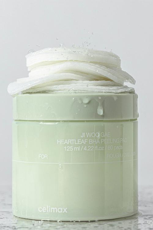 Ji Woo Gae Heartleaf BHA Peeling Pad 125ml