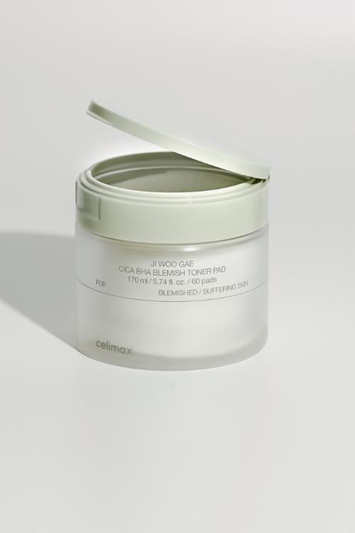 Ji Woo Gae Cica BHA Blemish Toner Pad