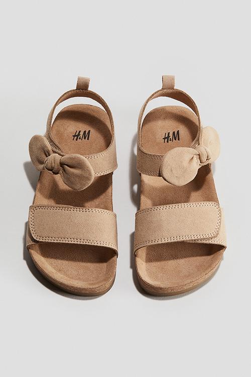 Ankle strap sandals - beige