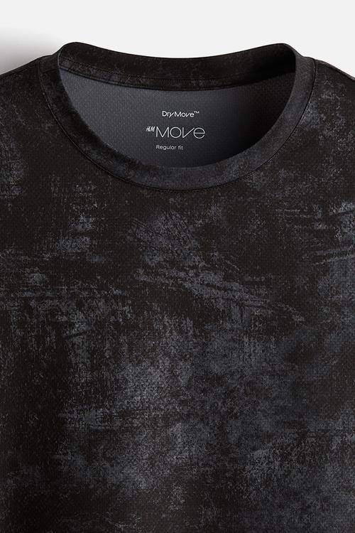 Regular fit sports top with drymove™ - dark grey patterned