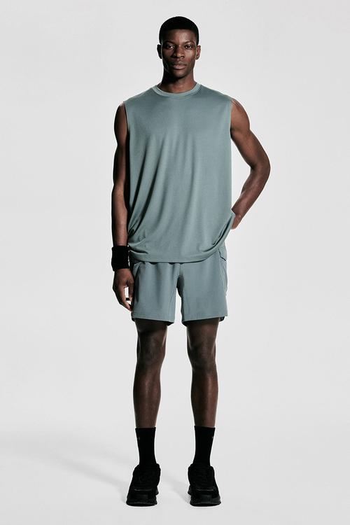Mid-length cargo sports shorts with drymove™ - sage green
