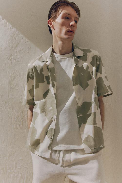 Regular fit cotton resort shirt - beige patterned 