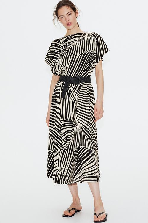 Waisted maxi dress - black patterned