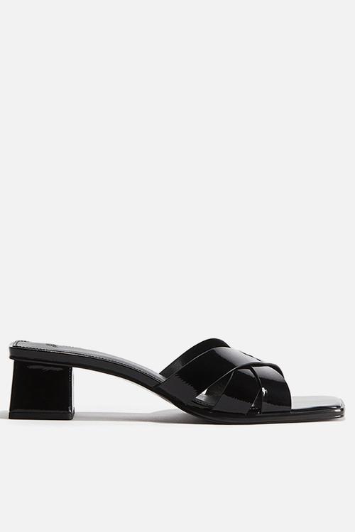 Block-heeled sandals - black