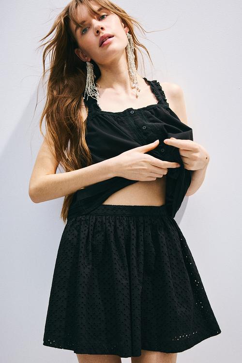 Lace-detail strappy top - black