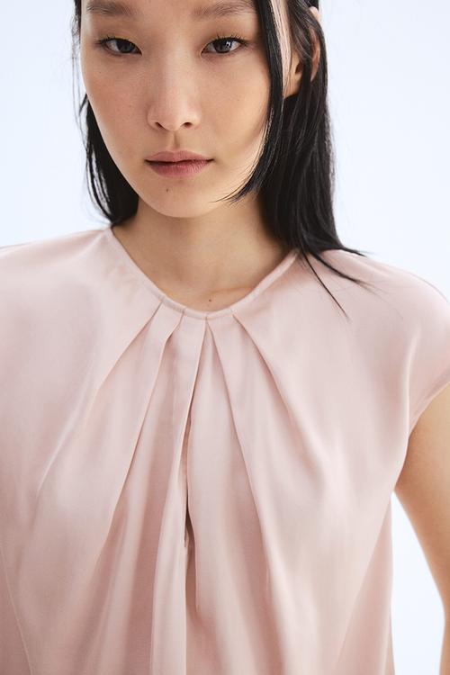 Pleat-front blouse - powder pink