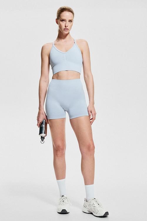 Seamless invisible scrunch hotpants with drymove™ - light blue