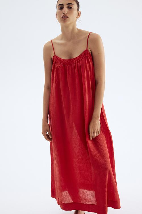 Crinkled strappy dress - red