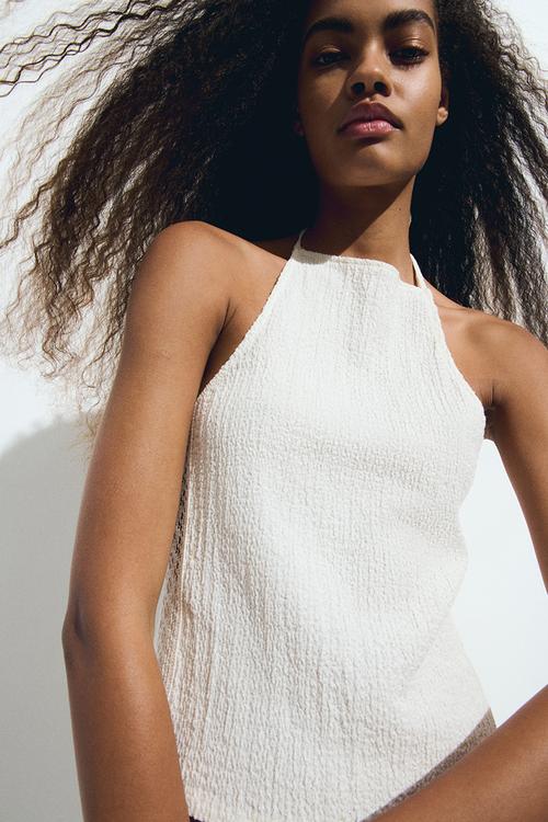 Textured halterneck top - white