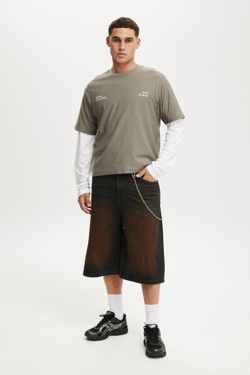Cropped Fit Graphic T-Shirt - Slate Stone/Botanical Garden