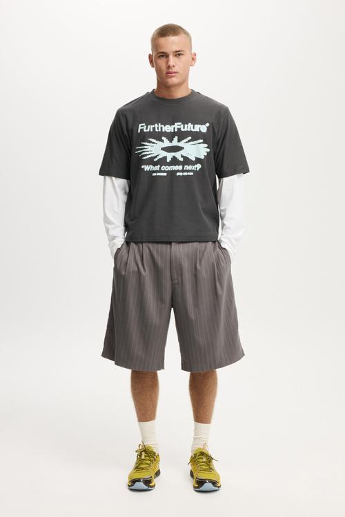 Cropped Fit Graphic T-shirt - Faded Slate/Further Future
