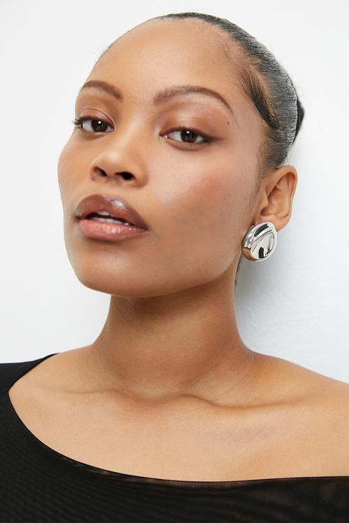 Dora studded earrings - silver