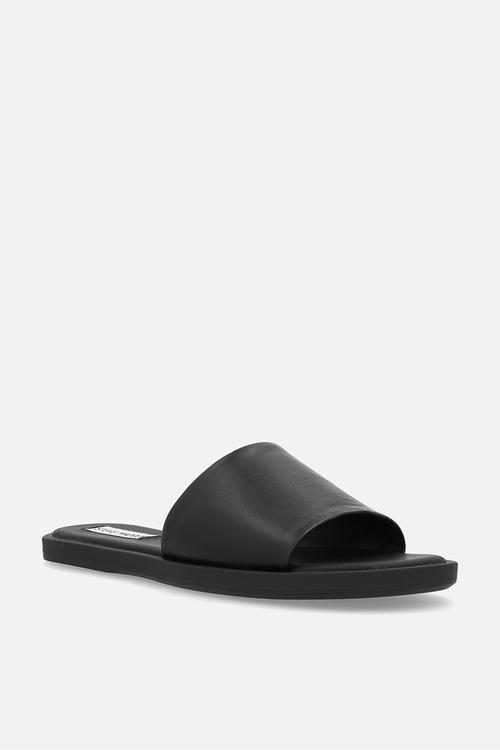Kaya slide - black leather