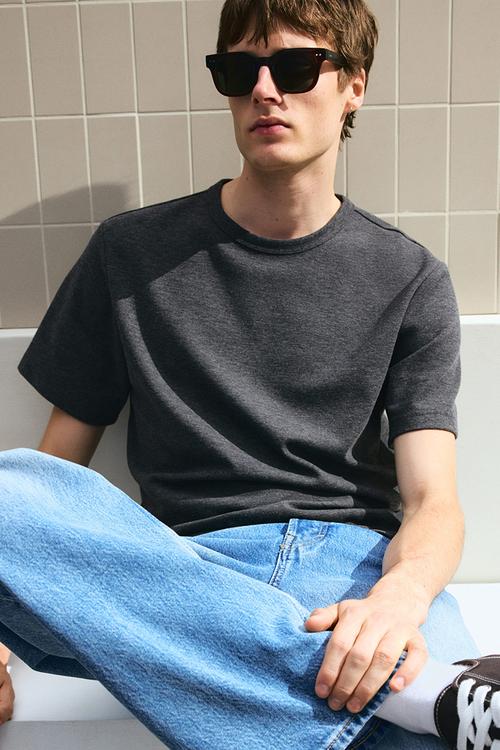 Regular fit waffled T-shirt - dark grey