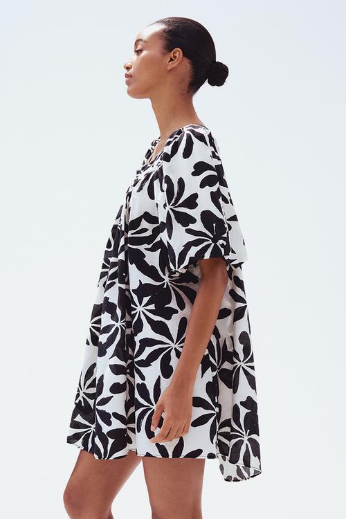 Balloon-sleeved tunic dress - white & black floral
