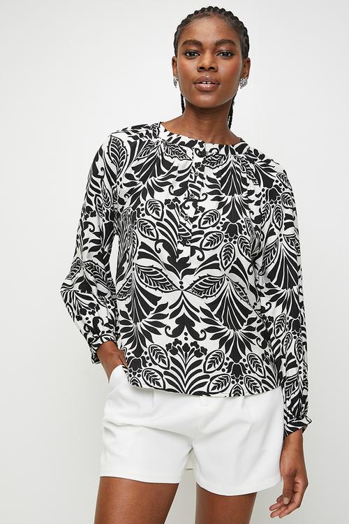 L/S Easy Wearing Wider Neck Blouse With Elastic On Sleeve Hem - Multi Black