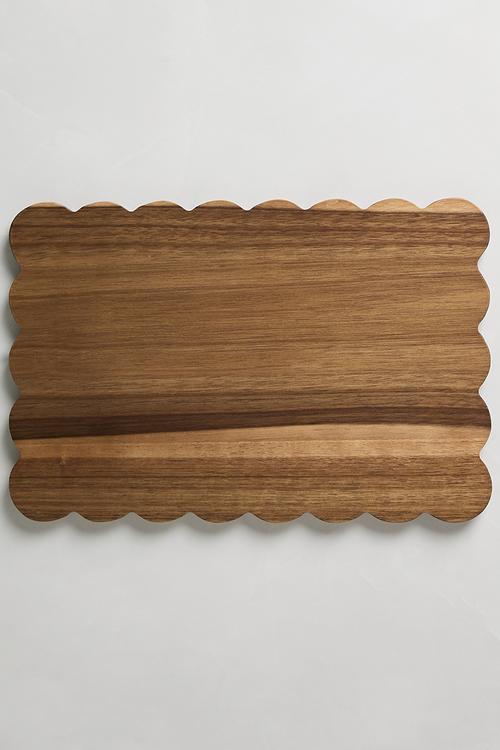 Scalloped Edge Wooden Board 36x24x1.5cm - brown