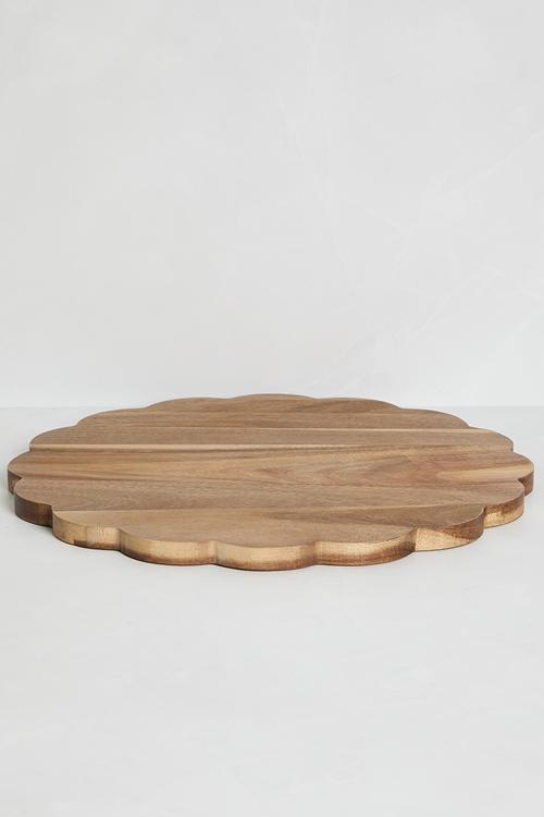 Scalloped Edge Wooden Board 36.5x36.5x1.5cm - brown