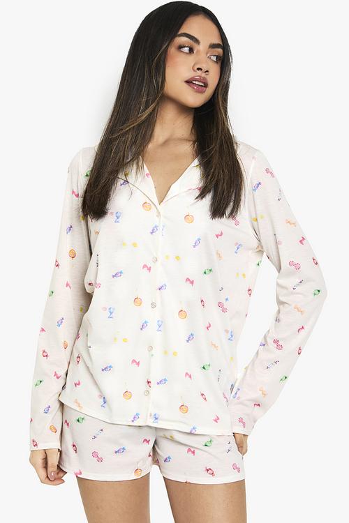Sweets print long sleeve shirt & shorts pyjama set - cream