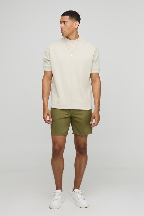 Relaxed Fit Chino Shorts in Khaki - Khaki