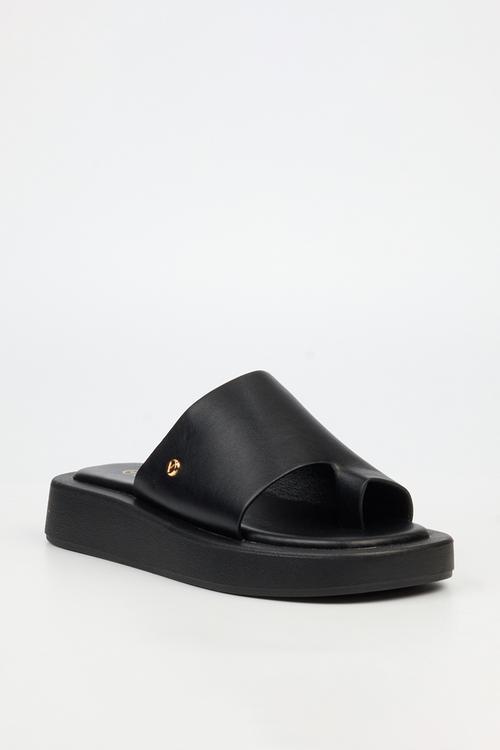 Coconut 27 Thick Toe Loop Slide Sandal - Black