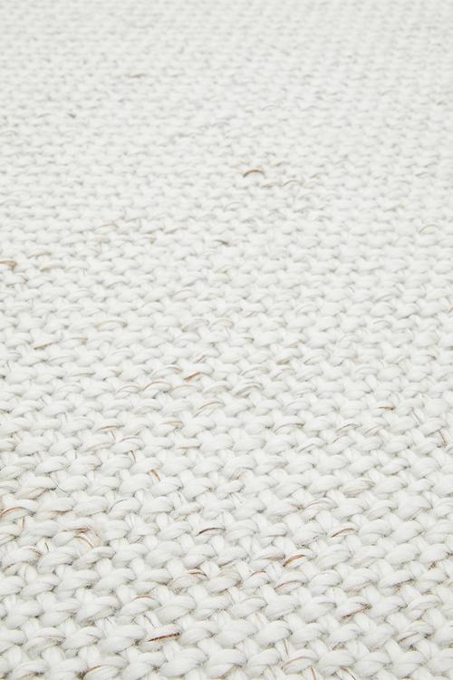 Handwoven pet rug - ivory 
