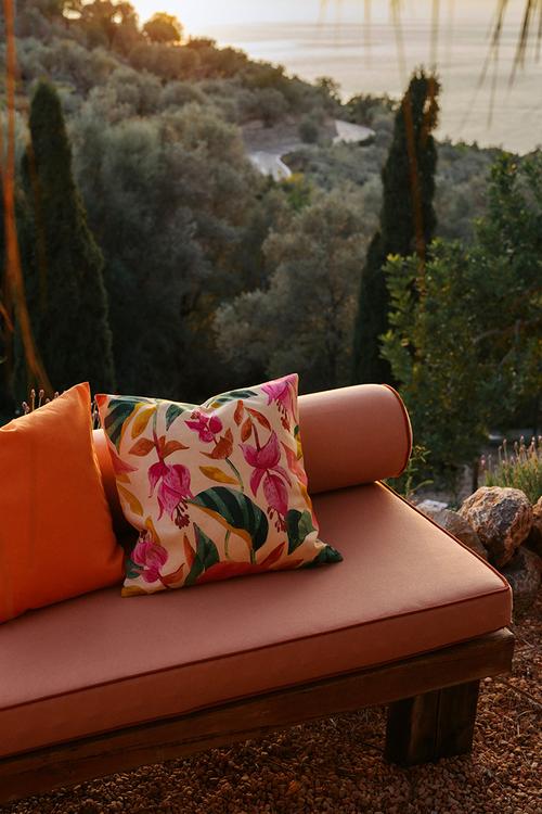 Patterned cushion cover - peach pink/floral 