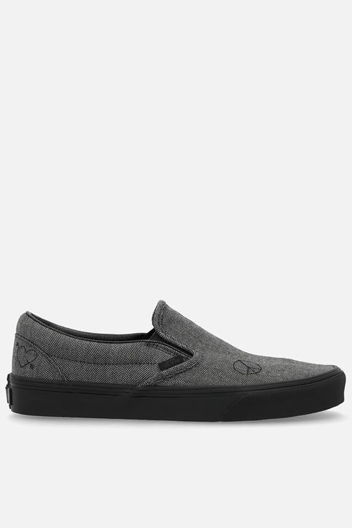 CLASSIC SLIP-ON